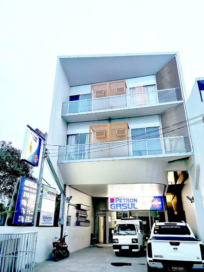 Gm Rentals Safestay Apartment At Mactan Airport Мактан Екстериор снимка